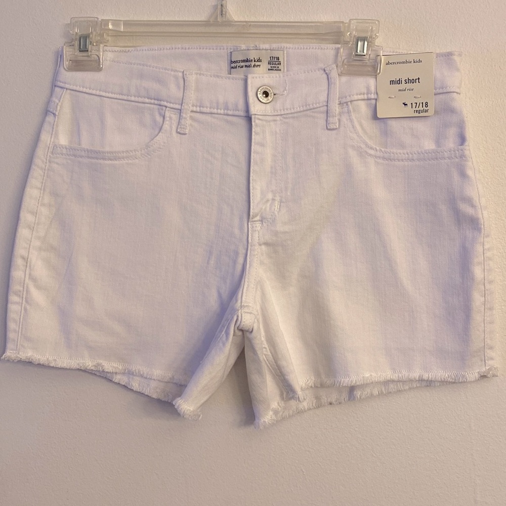Abercrombie and Fitch Kids Mid Rise MIDI Shorts White Fringe NWT 17/18 Regular - Picture 1 of 9